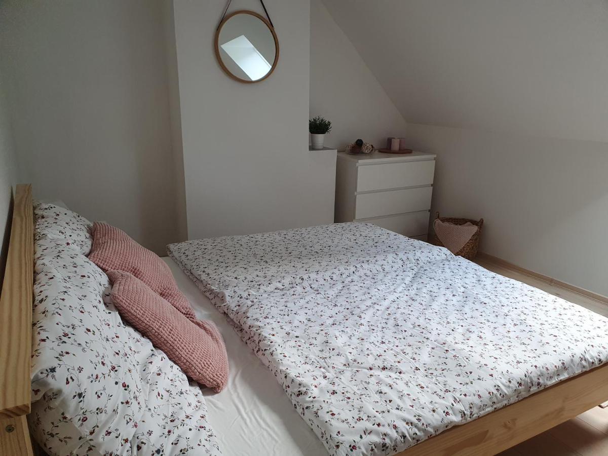 Apartmany Brachovna Mikulov v Krusnych Horach Ngoại thất bức ảnh